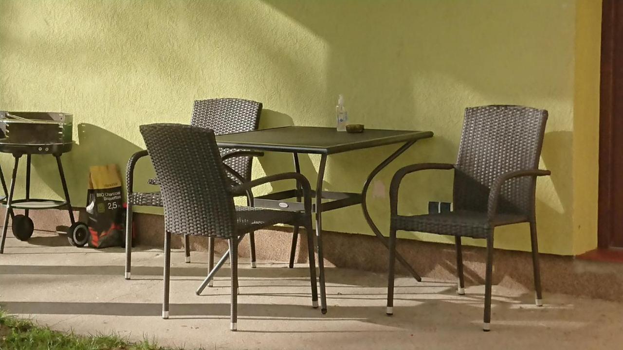 Pod Zaglami Apartment Pobierowo Ngoại thất bức ảnh