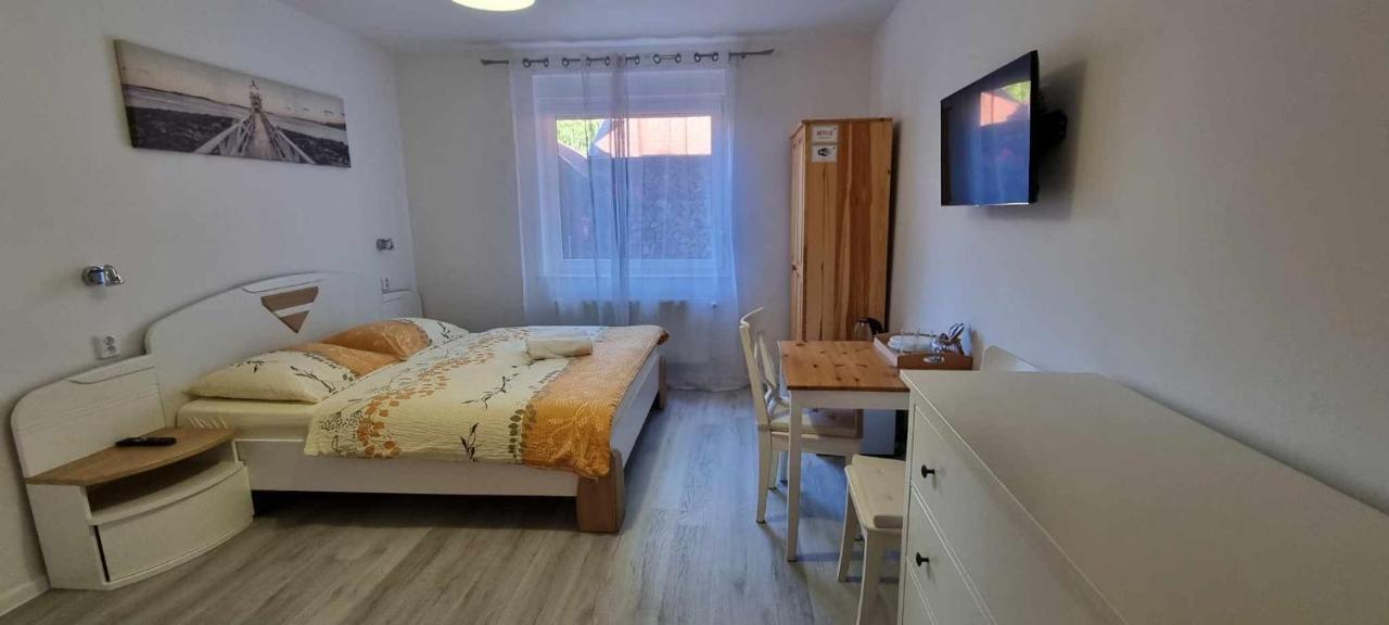 Pod Zaglami Apartment Pobierowo Ngoại thất bức ảnh